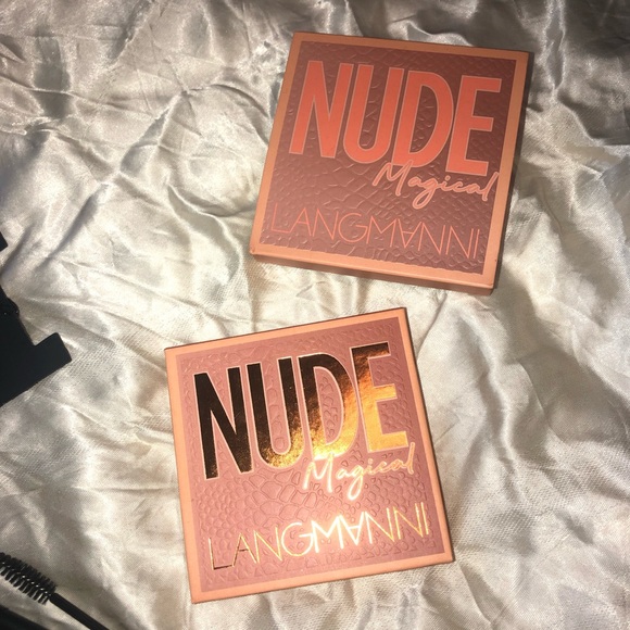 Makeup Bundle! Brand new eyeshadow palette - Picture 2 of 7